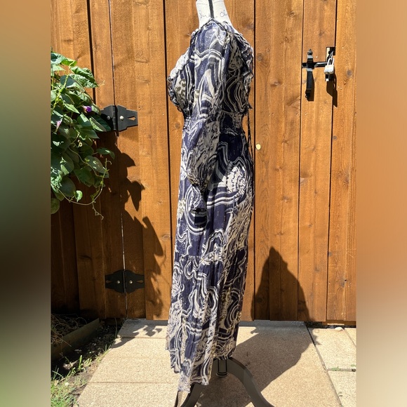 Anthropologie by Painter Johnson V-neck Textured Midi Dress Navy Size XSP NWT - Picture 3 of 9